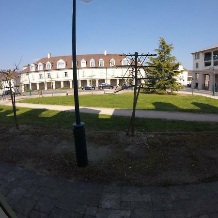 La Magie De Disney Apartment Bailly-Romainvilliers Exterior foto
